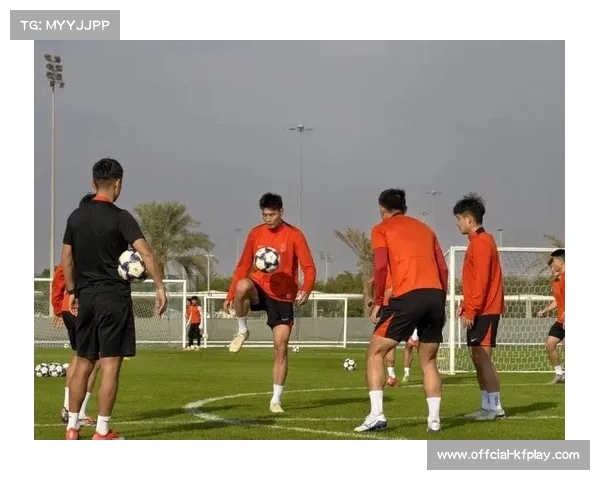 成都蓉城阿布扎比冬训，新帅阿洛伊西带队